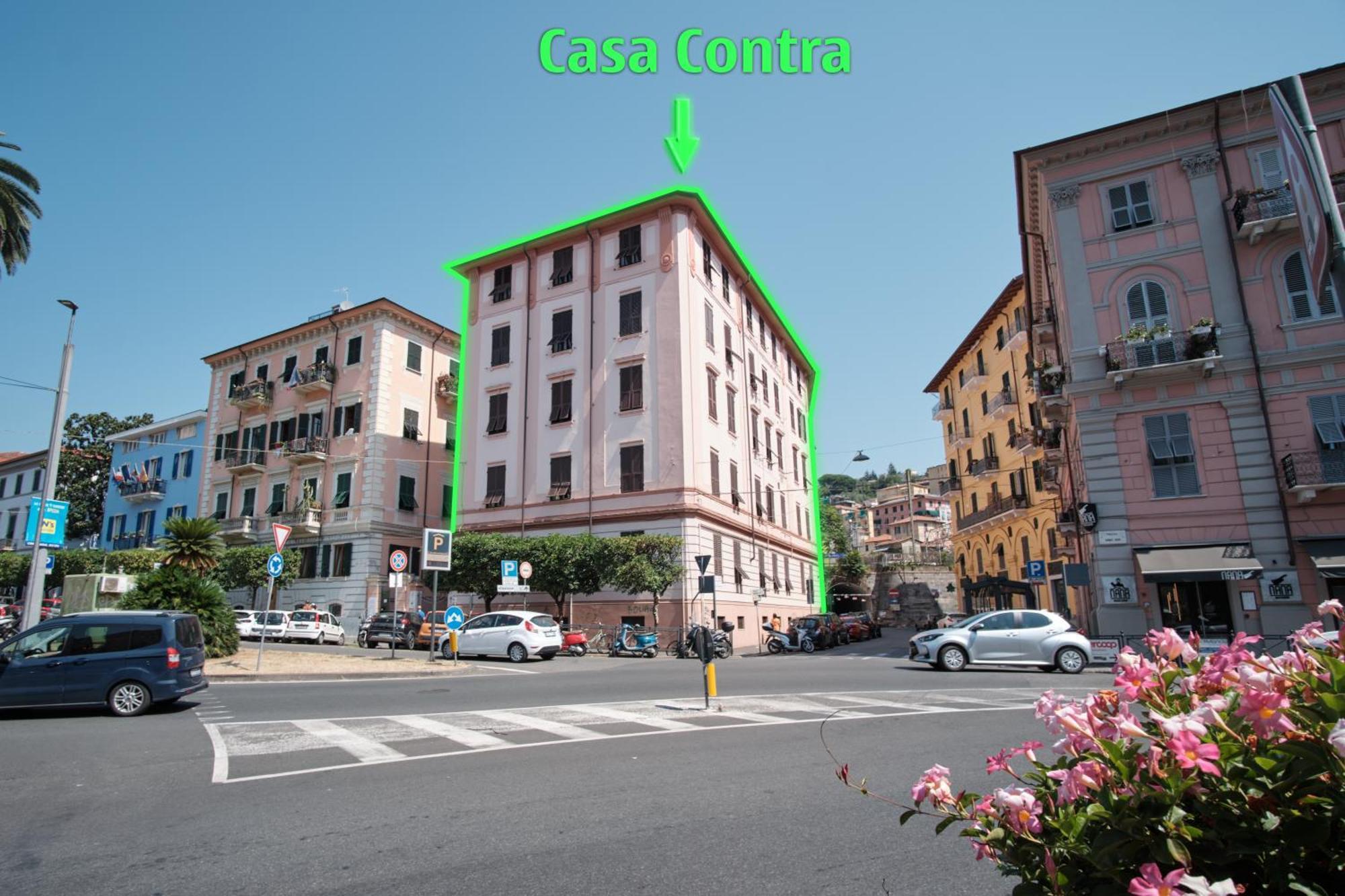 Casa Contra *
